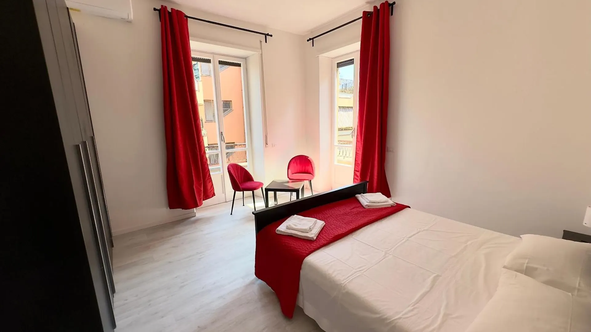 Apartment St Pietro City Center Near Subway Rome